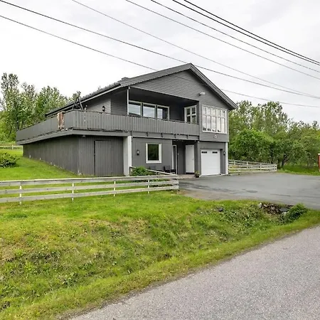 بيت للعطل Four Bedroom House With Sauna In The Lyngen Alps